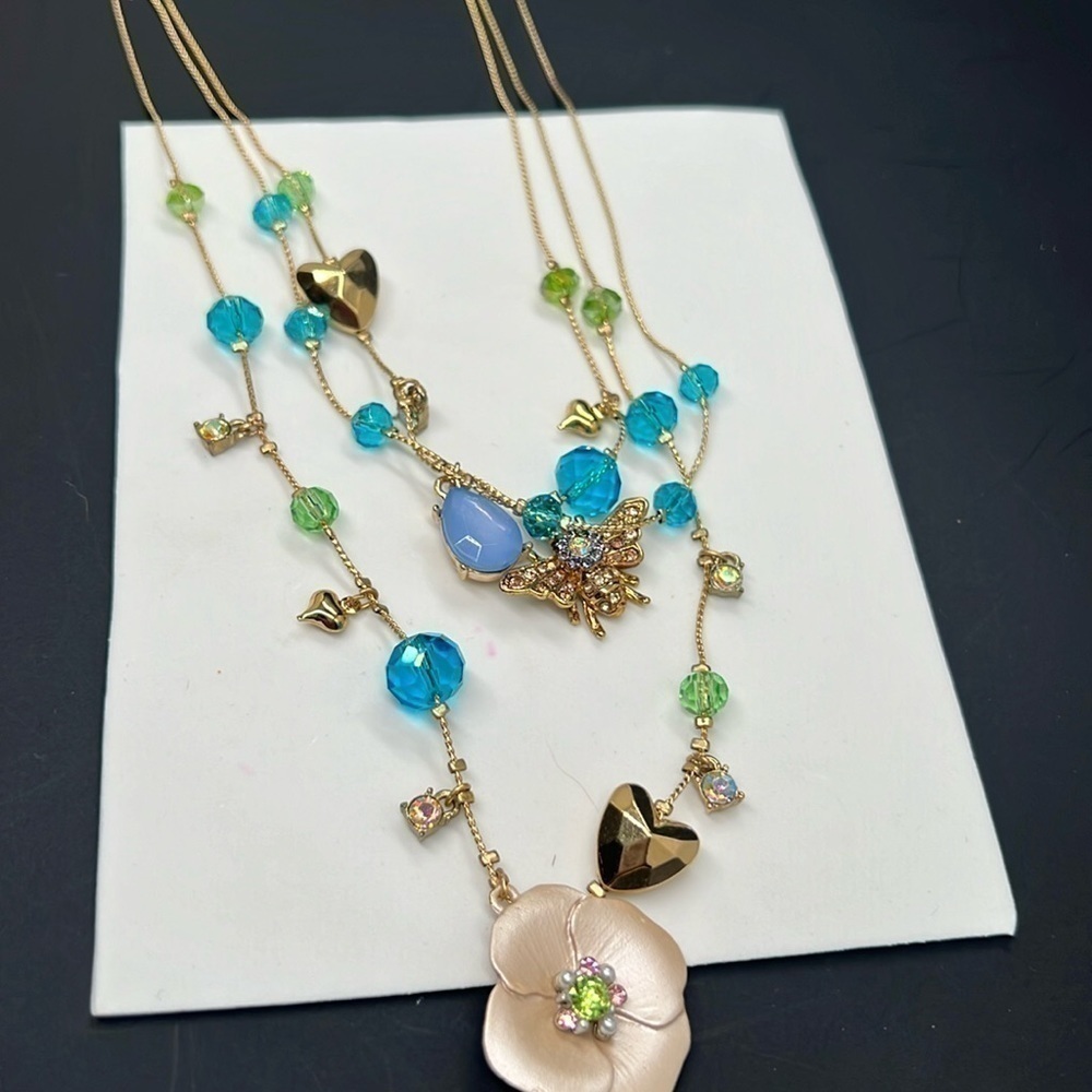Queen bee flower bead, illusion, necklace, by Betsy Johnson